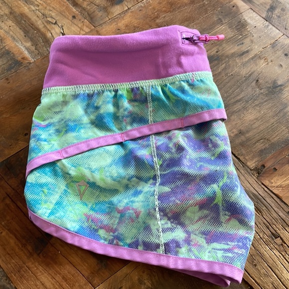 Girls size 7/8 running shorts - Picture 3 of 6